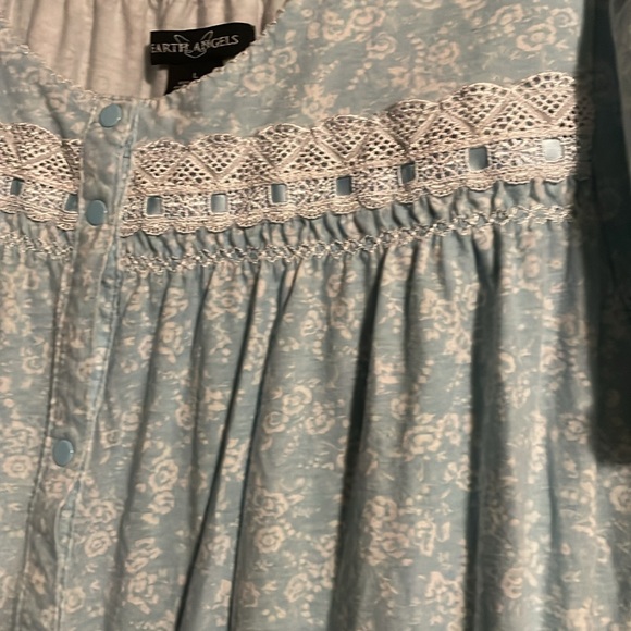 Earth Angels night gown set - Picture 7 of 8